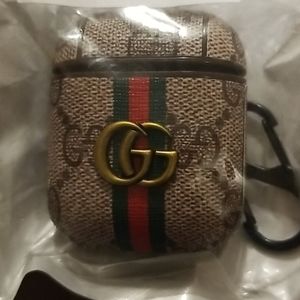 Wireless airpods case